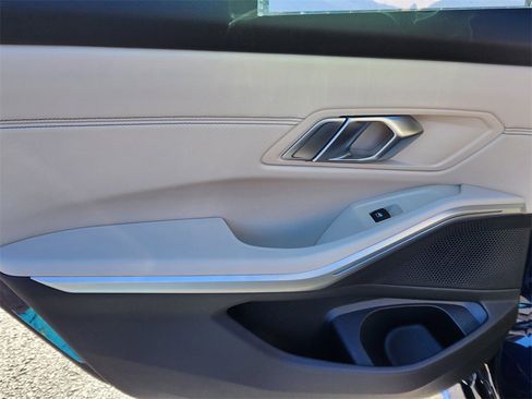 Used 2020 BMW M340i xDrive w/ Premium Package image 11