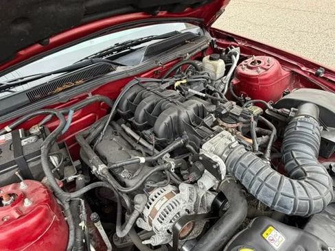 Used 2009 Ford Mustang Premium RWD image 37