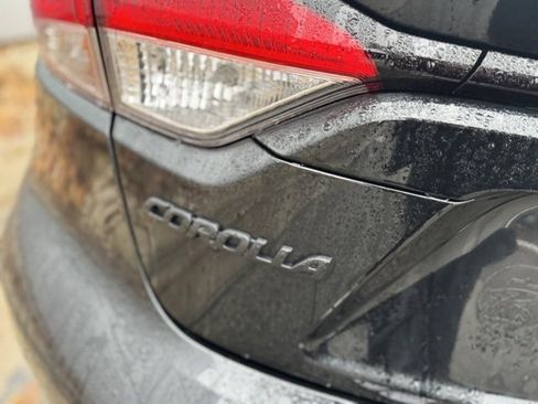 Certified 2022 Toyota Corolla SE image 38