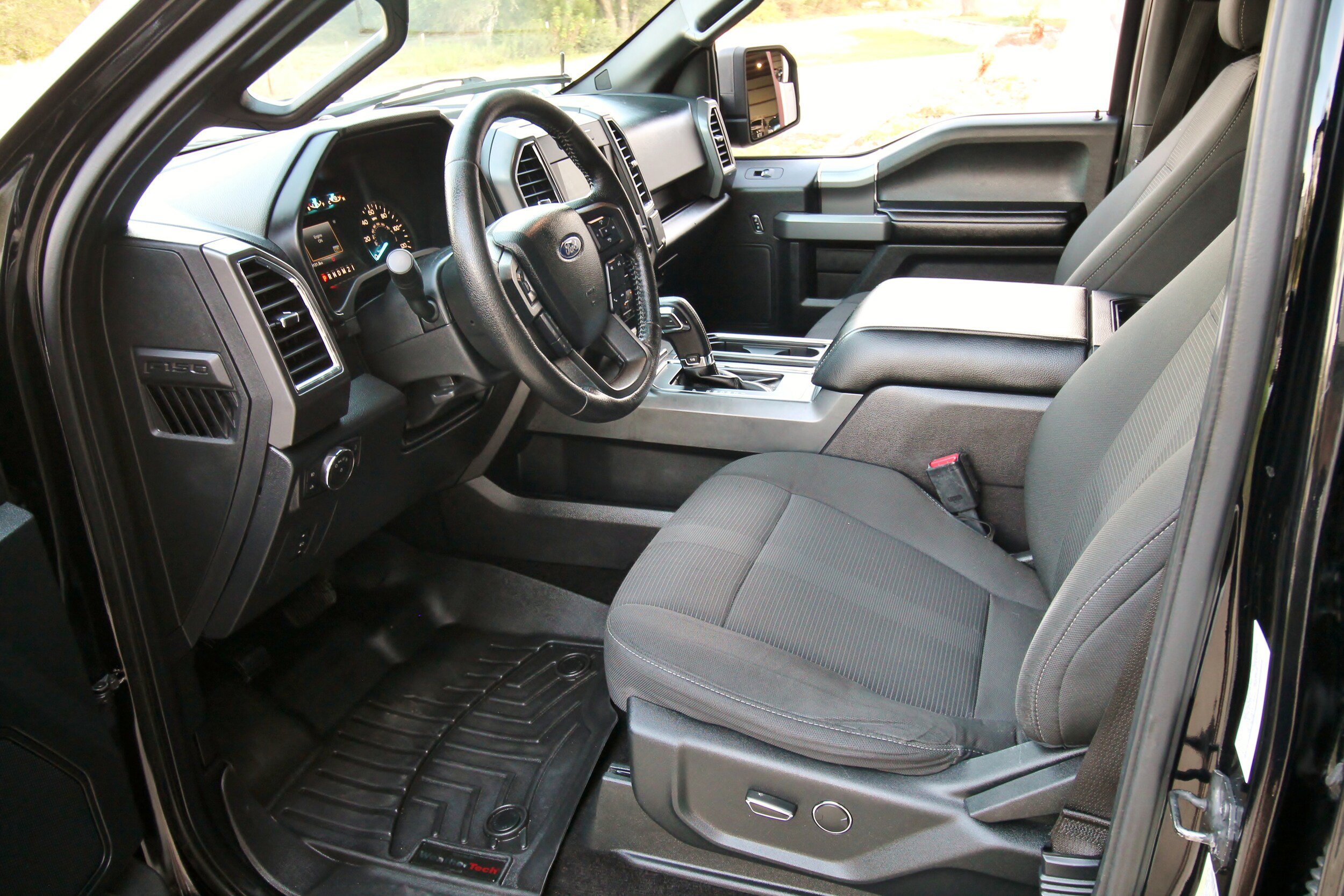 Used 2016 Ford F150 XLT w/ Equipment Group 301A Mid AWD/4WD image 21