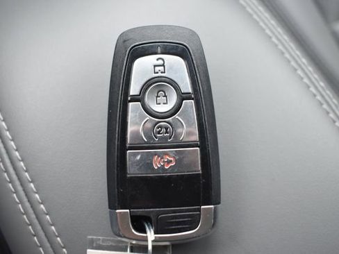 Used 2025 Ford Bronco Sport Badlands image 29