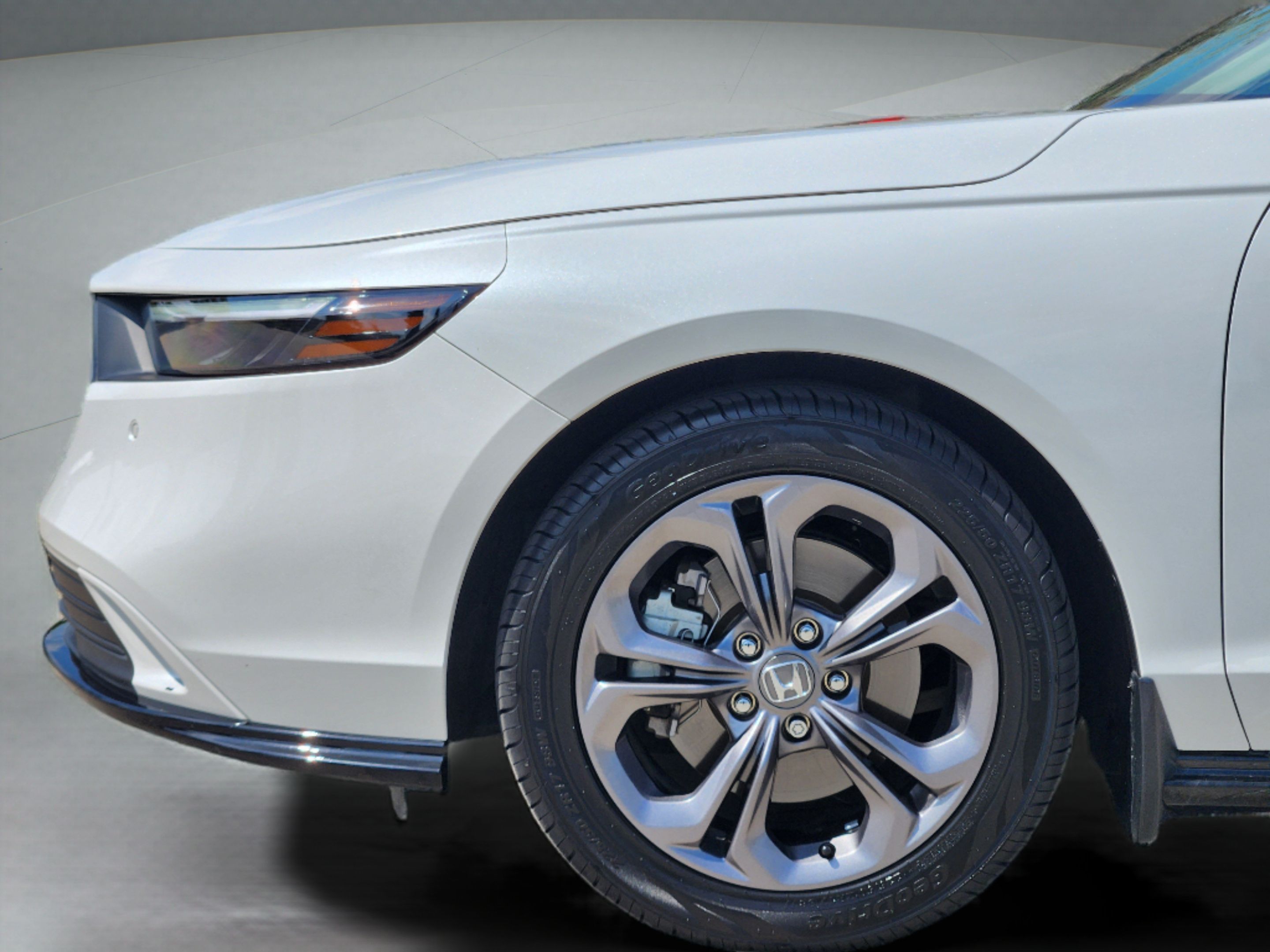 Used 2024 Honda Accord EX-L image 26