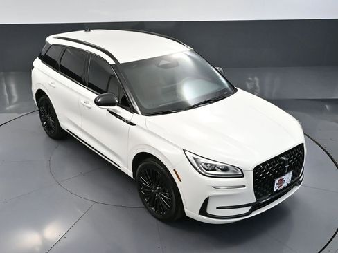 Used 2023 Lincoln Corsair Reserve w/ Jet Appearance Package image 54