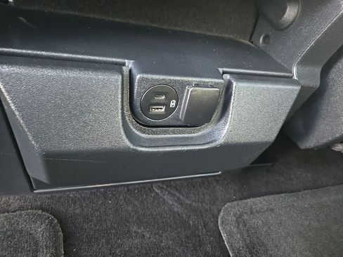 Used 2023 Ford F150 XLT AWD/4WD image 23