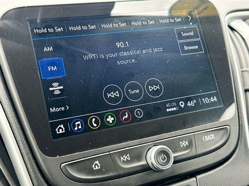 Used 2023 Chevrolet Malibu LT image 14