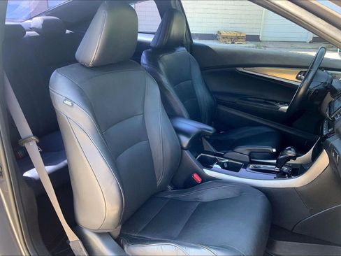 Used 2017 Honda Accord EX-L image 7
