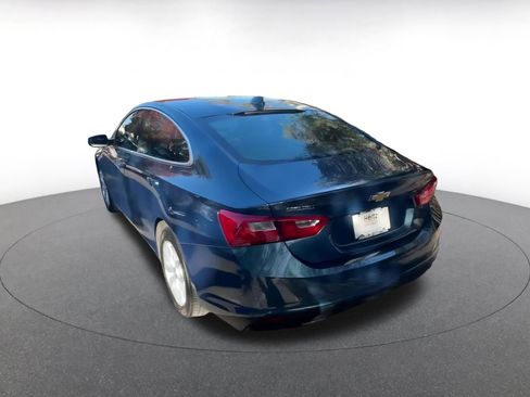 Used 2024 Chevrolet Malibu LT image 11