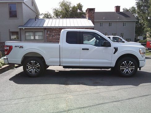 Used 2021 Ford F150 XL w/ Equipment Group 101A High AWD/4WD image 3
