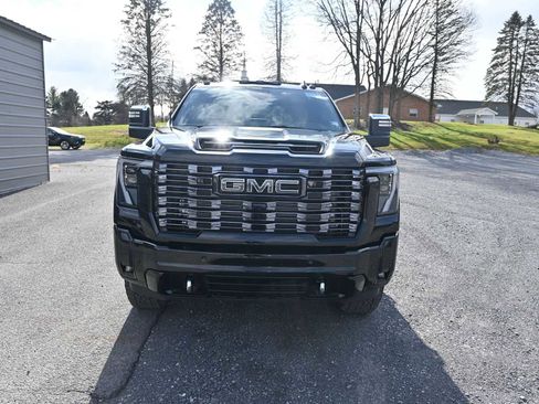 New 2026 GMC Sierra 2500 Denali Ultimate image 3