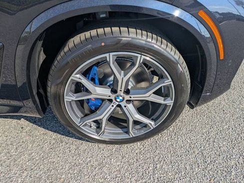 New 2026 BMW X5 sDrive40i image 13