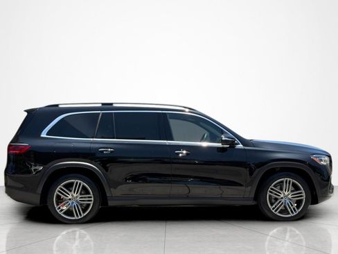 Used 2026 Mercedes-Benz GLS 450 4MATIC image 6