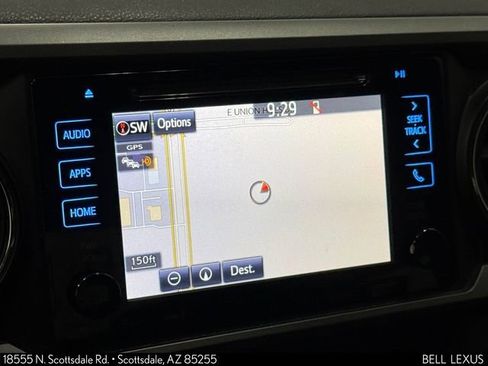 Used 2017 Toyota Tacoma TRD Off-Road w/ Tow Package (A/T) AWD/4WD image 19