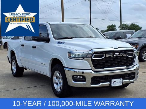 Used 2025 RAM 1500 Big Horn AWD/4WD image 7