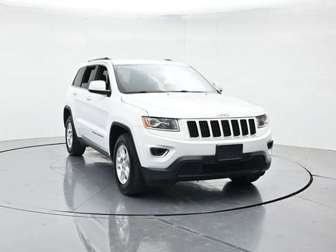 Used 2014 Jeep Grand Cherokee Laredo w/ Quick Order Package 23E RWD image 4