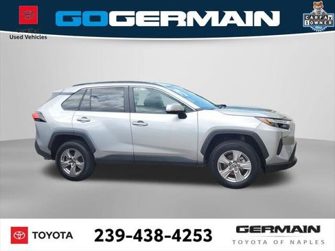 Certified 2025 Toyota RAV4 XLE FWD image 5