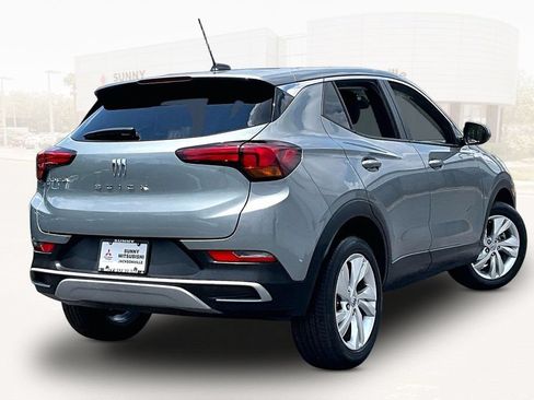 Used 2025 Buick Encore GX Preferred AWD/4WD image 6
