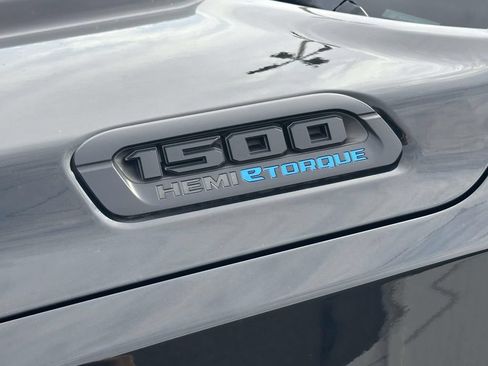 Used 2023 RAM 1500 Big Horn AWD/4WD image 10