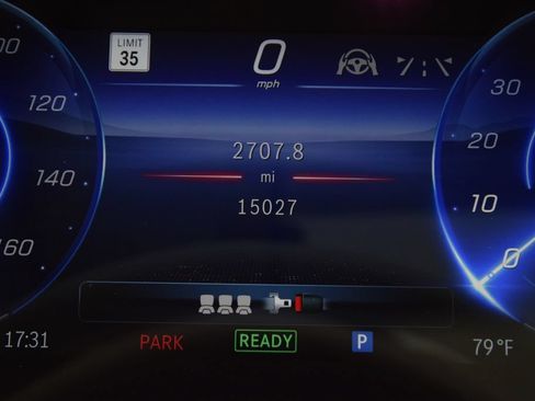 Used 2023 Mercedes-Benz EQS 580 4MATIC SUV image 27