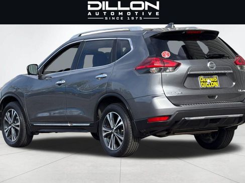 Used 2017 Nissan Rogue SL w/ SL Premium Package AWD/4WD image 6