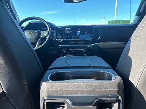 Used 2023 GMC Sierra 1500 SLT w/ SLT Premium Package image 30
