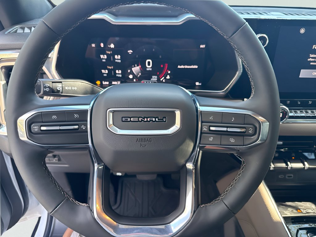 New 2026 GMC Canyon Denali AWD/4WD image 11