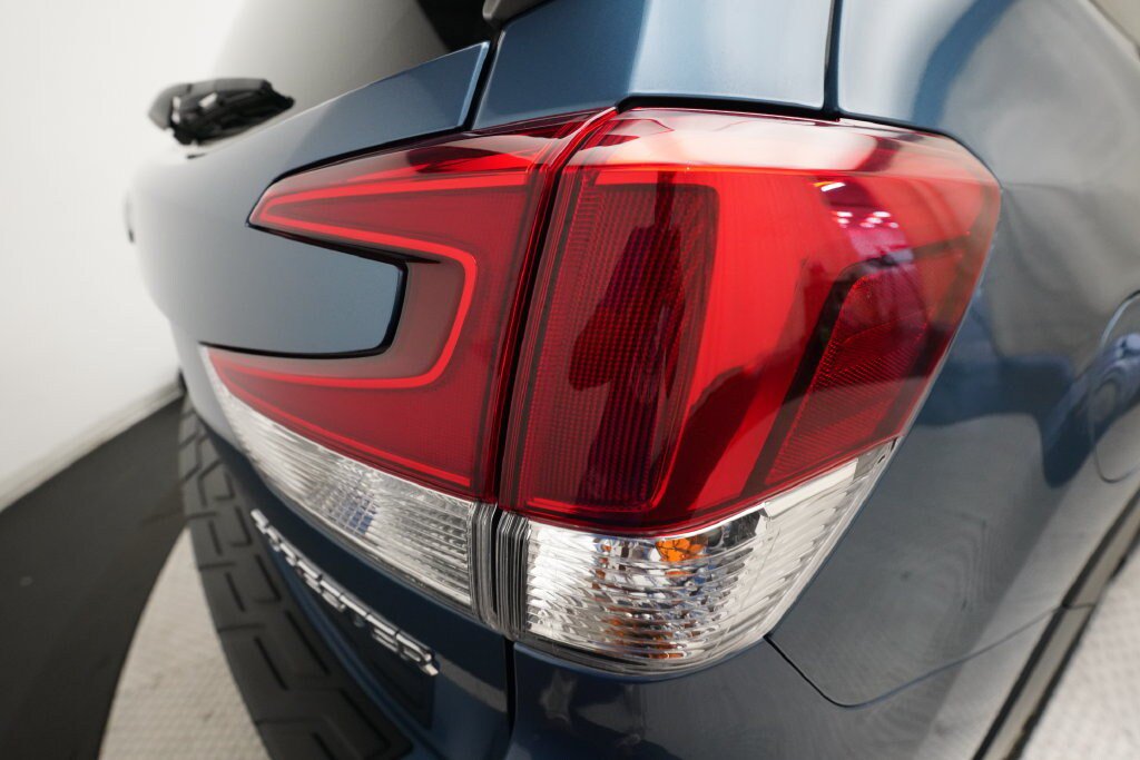 Certified 2023 Subaru Forester Premium AWD/4WD image 32