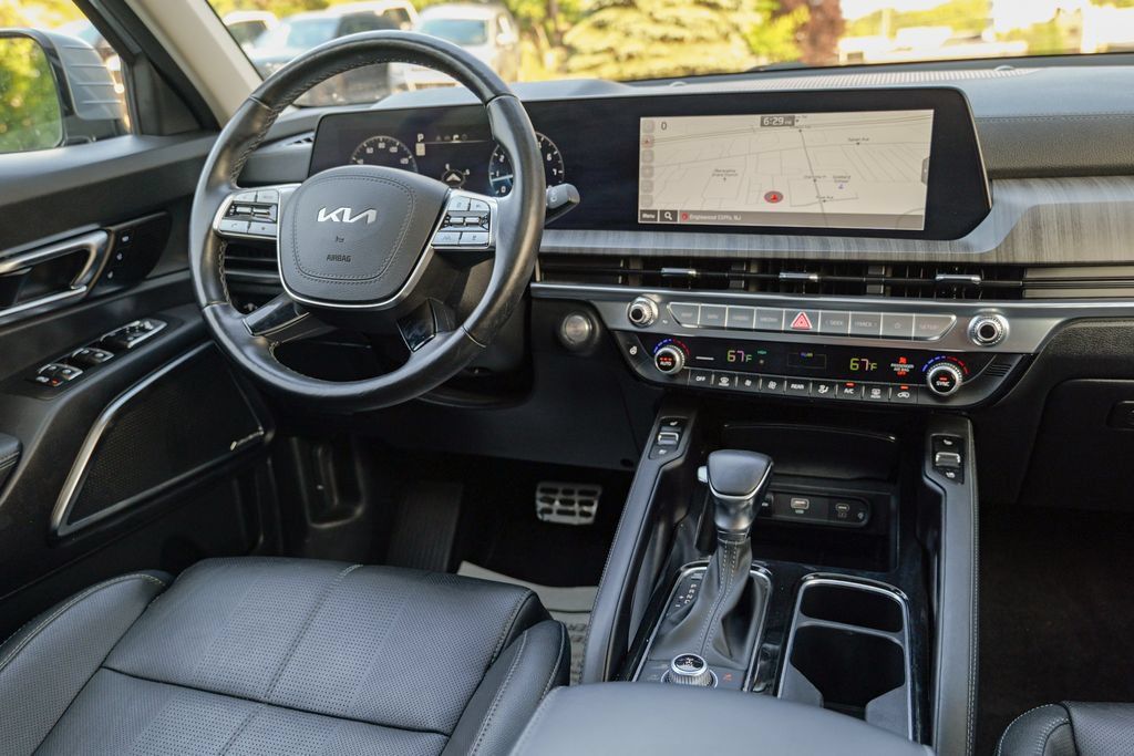 Used 2023 Kia Telluride SX AWD/4WD image 43