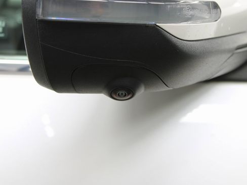 Used 2024 GMC Acadia Denali image 53