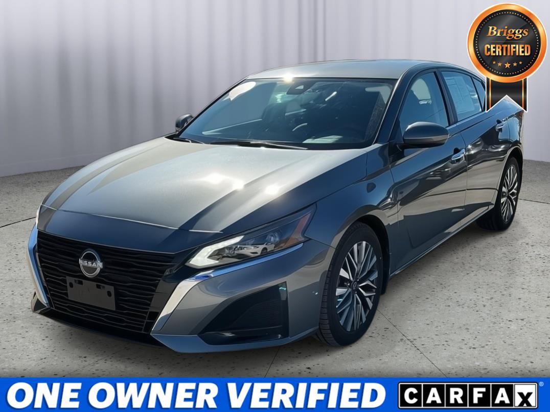 Used 2023 Nissan Altima 2.5 SV FWD image 1