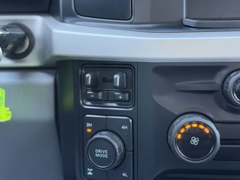 Used 2024 Ford F350 XLT w/ FX4 Off-Road Package image 36