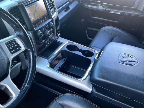 Used 2016 RAM 1500 Laramie w/ Convenience Group image 19