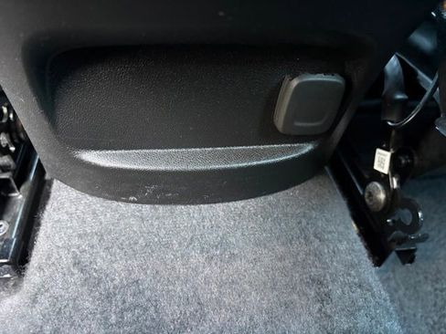 Used 2024 Chevrolet Malibu LT image 27