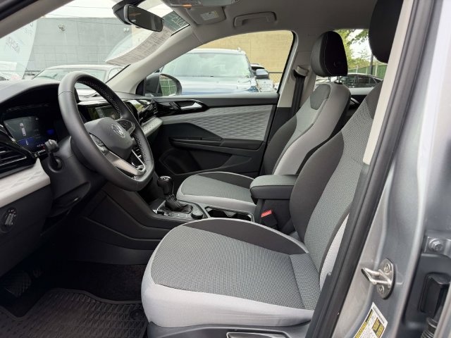Certified 2023 Volkswagen Taos S AWD/4WD image 18
