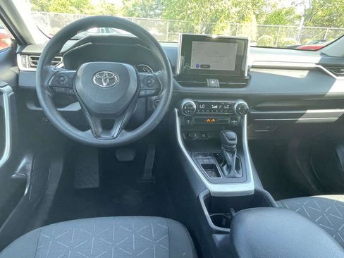 Used 2024 Toyota RAV4 XLE FWD image 16