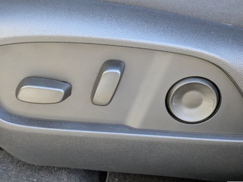 New 2026 GMC Terrain Denali image 21