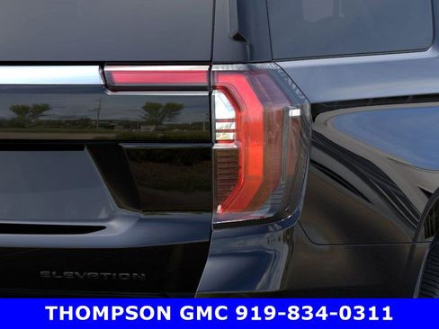 New 2026 GMC Yukon XL Elevation w/ LPO, Elevation Black Package image 11