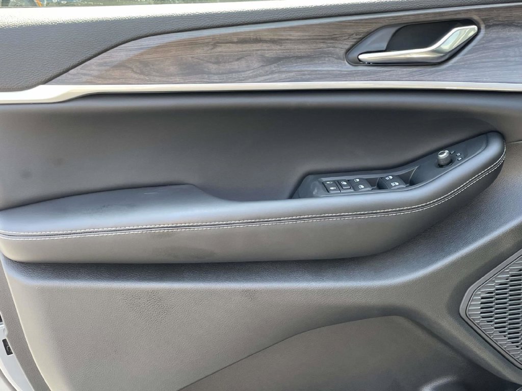 New 2027 Jeep Grand Cherokee 4WD image 23
