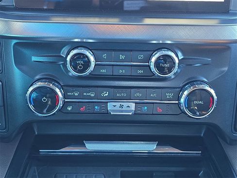 Used 2024 Ford F350 King Ranch image 23