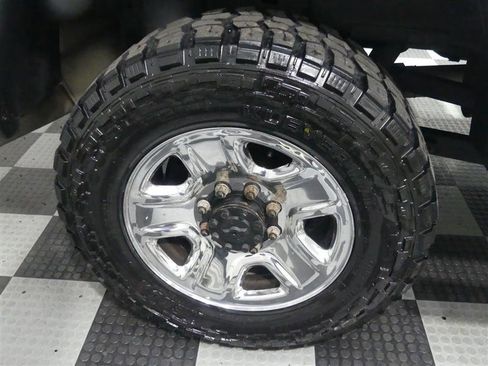 Used 2017 RAM 2500 Tradesman w/ Chrome Appearance Group AWD/4WD image 14