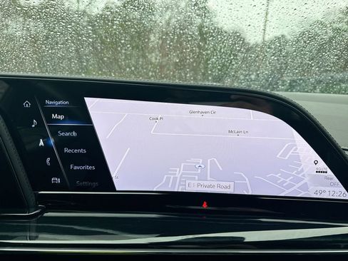 Used 2024 Cadillac Escalade Sport w/ LPO, ONYX Package image 27