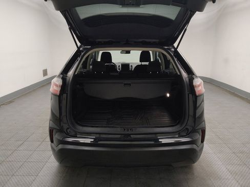 Used 2021 Ford Edge SE w/ Cargo Accessory Package FWD image 29