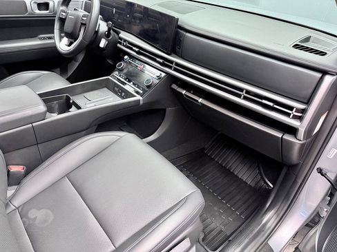 Used 2024 Hyundai Santa Fe SEL image 11
