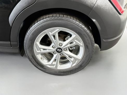 Used 2022 Hyundai Kona SEL FWD image 37