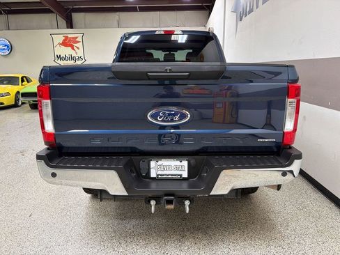 Used 2017 Ford F250 XLT w/ XLT Value Package AWD/4WD image 8