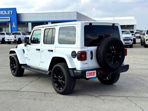 Used 2023 Jeep Wrangler Unlimited Sahara image 11
