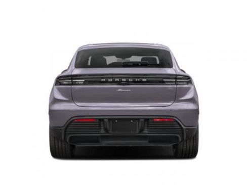 New 2026 Porsche Macan 4 Electric image 8