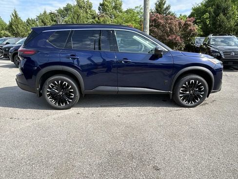 New 2026 Nissan Rogue Dark Armor AWD/4WD image 8
