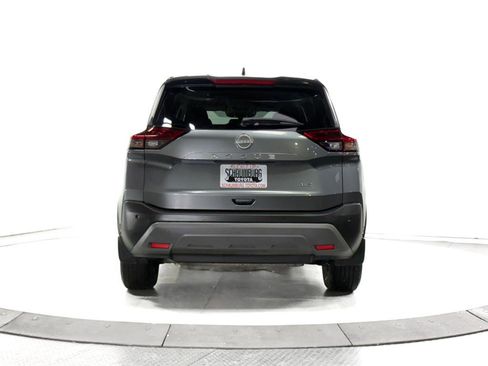 Used 2023 Nissan Rogue S image 8