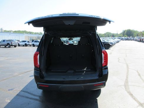 Certified 2023 GMC Yukon AT4 w/ AT4 Premium Package AWD/4WD image 8