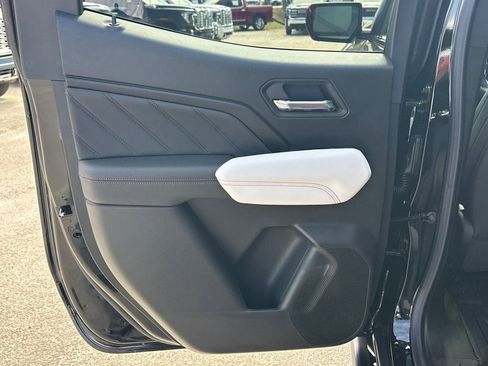 New 2026 GMC Canyon AT4X image 22